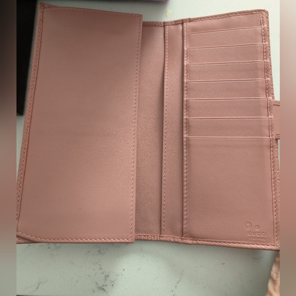 Authentic Gucci Micro Guccissima Monogram Long Wallet with Flap Closure - Picture 5 of 13